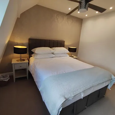 Modern 2 Bedroom Flat With Private Outdoor Terrace London Exterior photo